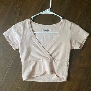 Brandy Melville tee shirt